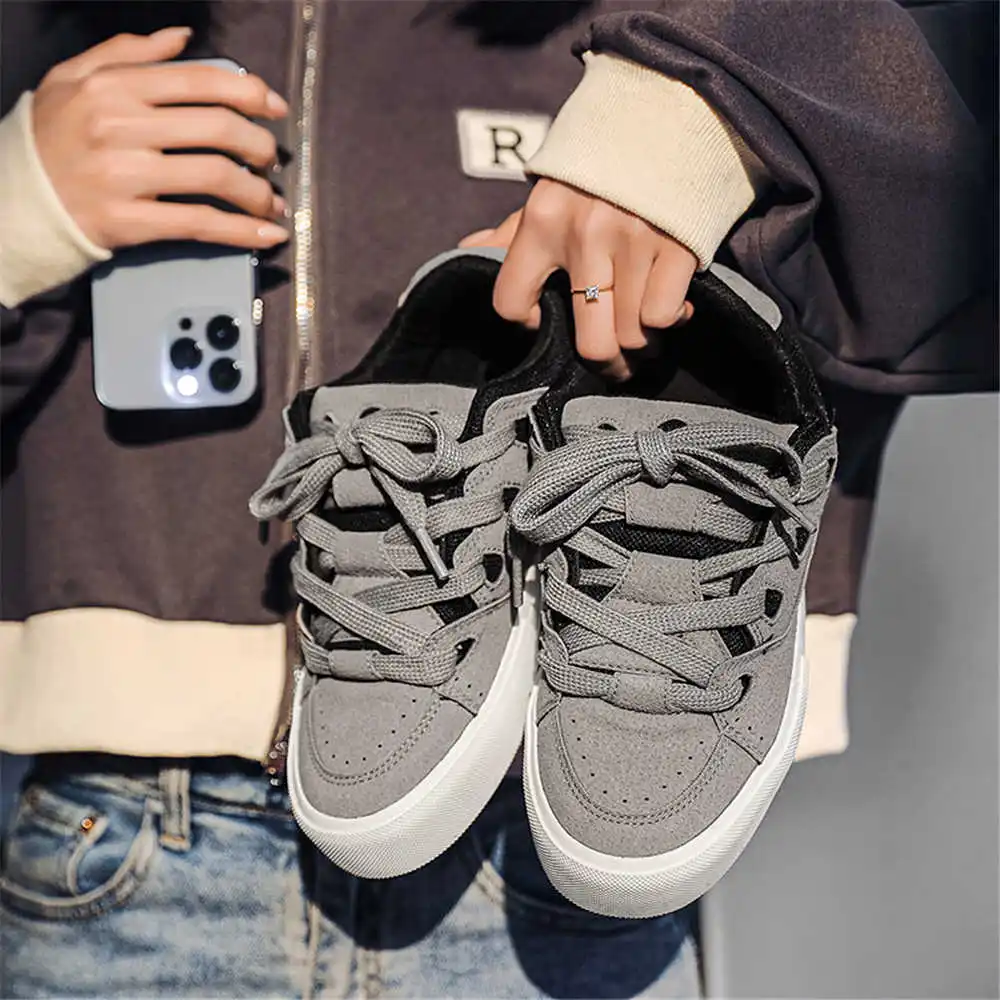 Unique Tech Accessories Gifts - Con cordones, zapatos escolares de hip