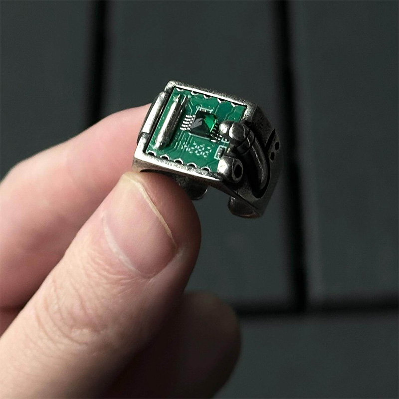 Anillo con Patrón de PCB Inspi - Tech Accessories Industry reseña y precio