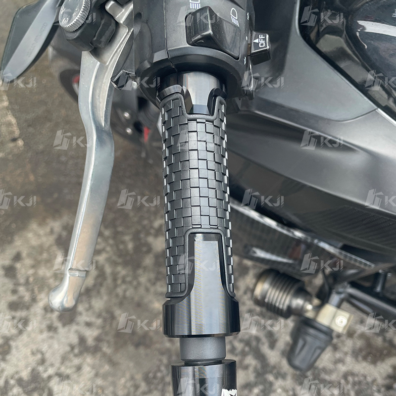 Empuñaduras de goma antidesliz - Nmax Tech Max Accessories reseña y precio